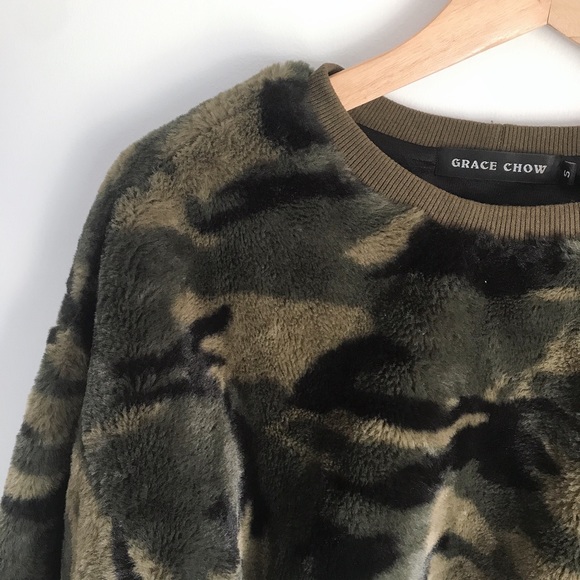 Grace Chow camouflage crewneck sweater - Picture 4 of 4